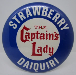 The Captain's Lady Strawberry Daiquiri Promotion Pin Button Vintage Werbung - Bild 1 von 2