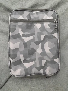Slazenger Grey Camouflage insulated Sandwich bag zipped . Picnic - Picture 1 of 9
