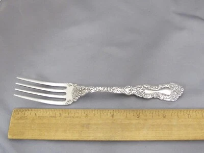 Horquilla de almuerzo Gorham Sterling CRISANTEMO IMPERIAL (1894) - 6 3/4 pulgadas - sin mono Foto 1 de 4