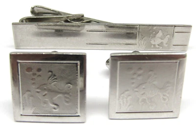 Juego de gemelos Kreisler de plata esterlina para peces en placa de acuario grabada con clip de corbata Foto 1 de 4