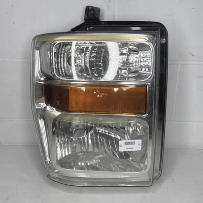 Faro derecho pasajero Ford F-250 F-350 Super Duty 2008-10 7C34-13005-A OEM Foto 1 de 4