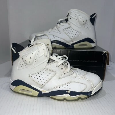 Talla 9.5 - Air Jordan 6 Retro 2000 Midnight Navy Foto 1 de 4