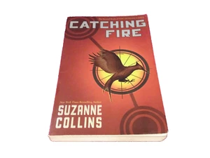 Hunger Games Trilogy: Catching Fire 2~USED~Suzanne Collins (2013, Paperback) - Picture 1 of 3