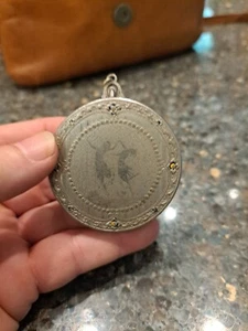 RARE VINTAGE Beautiful Silver And Powder Compact Finger Ring Keychain Ring - Picture 1 of 8