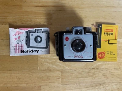 Cámara de vacaciones Eastman Kodak Brownie - SIN PROBAR ver fotos para ver estado Foto 1 de 4