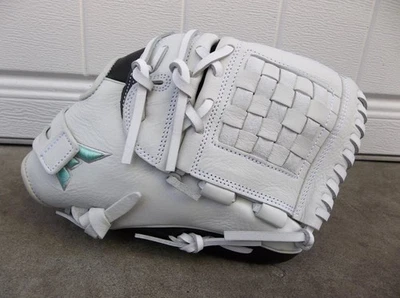 GUANTE/MITT. NUEVO CON ETIQUETAS 2026 EASTON FUNDAMENTAL 12" LANZAMIENTO RÁPIDO SOFTBOL NUEVO. Foto 1 de 4