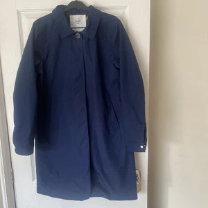 HERSCHEL Supply Co. Men’s Mac Coat in blue size large - Picture 1 of 9