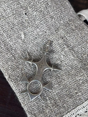 Ciondolo Africano Argento Antico - Immagine 1 di 4