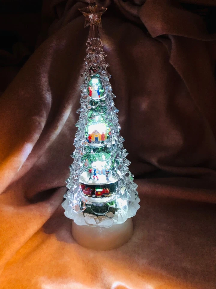 Árbol de Navidad musical romano iluminado por hielo LED y tren giratorio #33478 Foto 1 de 4