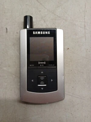 Samsung Helix XM2go Portable XM Satellite Radio / MP3 player - UNTESTED - Image 1 of 4
