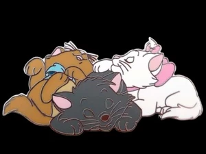 Pin Fantasía - Disney Aristocats Gatitos BERLIOZ MARIE & TOULOUSE Dormir - Imagen 1 de 2