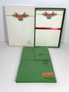 Vtg Hallmark Poinsettia Christmas Stationery Holiday New Set Paper Envelopes - Picture 1 of 4