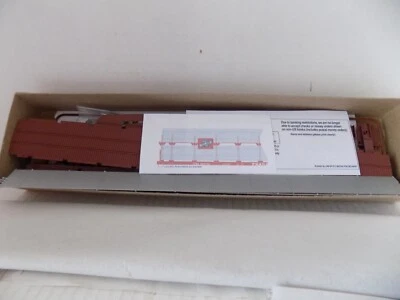 89 FT AUTO RACK CAR W/ PANELS FOR; C&NW RR. BY ACCURAIL HO  NIB - Image 1 of 4