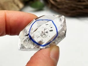 Enhydro quartz crystal Moving bubble Raw Crystal Point Metaphysical E040325 - Picture 1 of 5