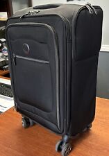 Delsey Paris Soft Sided 23" Spinner Carryon Bag Luggage/Lightly Used