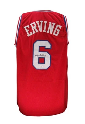 Camiseta deportiva de baloncesto personalizada roja firmada/automática de Julius Erving HOF de los 76ers Beckett 200796 Foto 1 de 4