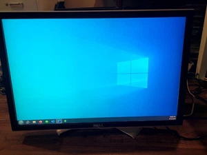 Dell UltraSharp 3007WFPt 30" LCD Widescreen IPS  HD  Monitor With Cables - Picture 1 of 6