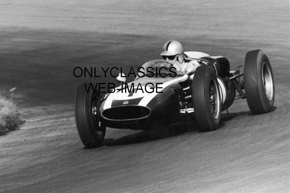 60 Jack Brabham Cooper T53 Formula One British Grand Prix Auto Racing 8x12 Photo - Image 1 of 1