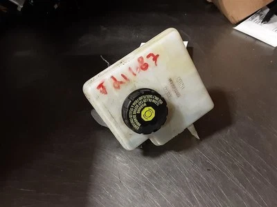 Brake Master Cylinder Convertible Fits 07-15 MINI COOPER 233518 - Image 1 of 4