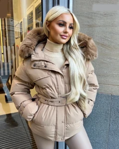 Chaqueta acolchada repelente al agua de gran tamaño hasta la cadera con capucha burbuja acolchada para mujer - Imagen 1 de 14