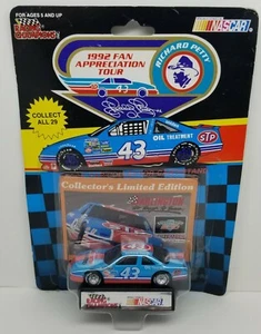 Richard Petty 1992 Fan Appreciation Tour Darlington Mountain Dew 500 1/64th - Picture 1 of 2