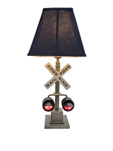 Pottery Barn Kids Railroad Crossing Sign Train Lamp Red Flashing Lights OG Shade - Picture 1 of 10