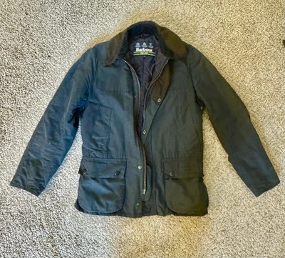Chaqueta de algodón encerado Barbour Ashby — azul marino — talla pequeña — descolorida, 2017 Foto 1 de 4