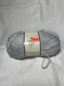 Hilo de abeja debe ser Merino Aran hilo plata #06 3,5 OZ 153 yardas - Imagen 1 de 4