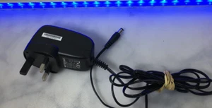 NETGEAR T012HB1209 16100-2LF AC/DC ADAPTER 12V 1A UK PLUG #173 - Photo 1/2