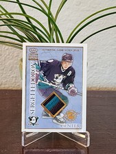 Sergei Fedorov: 2003-04 Pacific Crown Royale Authentic Game-worn Patch /220