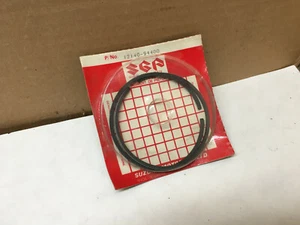 12140-94400 Suzuki Outboard Piston Ring set 12140-94400-000 - Picture 1 of 3