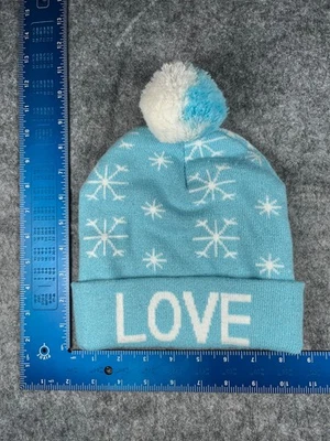 Love Snowflake Beanie Toque Adult One Size Blue White Knit 100% Acrylic Pom - Image 1 of 4
