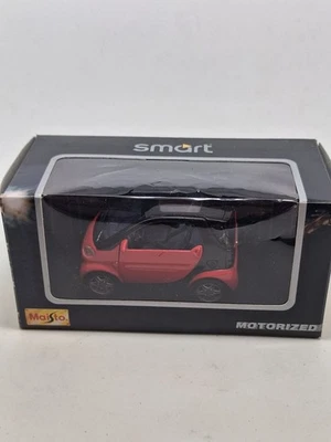 Smart Fortwo City-Coupé Maisto Scala 1:33.Nuovo. - Immagine 1 di 4