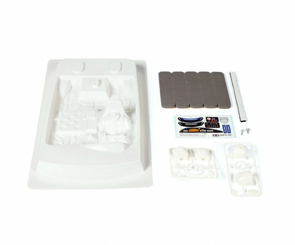 TAMIYA TOURENWAGEN SCALE COCKPIT SET LINKSLENKER INKL. HELM & DECAL # 300054298 - Bild 1 von 1
