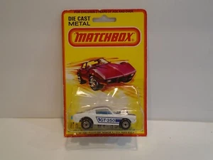 Matchbox Superfast 23 Mustang GT 350 - nMINT on Card - Picture 1 of 7