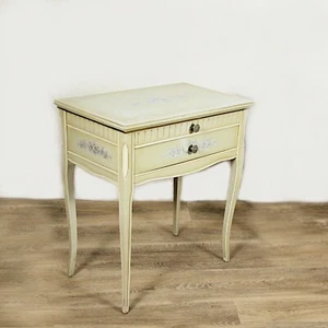Comodino mobiletto bianco vintage in legno tavolino a con 2 casetti shabby chic - Picture 1 of 10