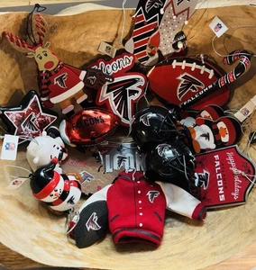 NFL Atlanta Falcons Árbol de Navidad Adornos Lote 19 Casco Decoración - Imagen 1 de 7