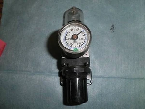 SMC Corporation: AW2000 Filter Regulator w/ 0 - 10 kgf/cm² Guage - Picture 1 of 1