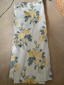 Laura Ashley Chintz vintage fabric - Picture 1 of 9