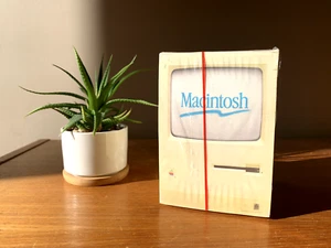 RZADKI ZAPIECZĘTOWANY Apple Macintosh 128K Komputer Note Cube Pad Steve Jobs M0001 1984 - Zdjęcie 1 z 12