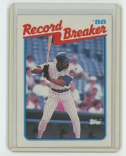 1989 Topps Andre Dawson .  Chicago Cubs #4