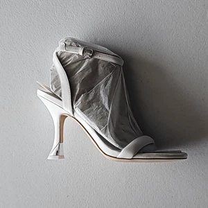 New White Nyra3 Heels by Nine West, Size 9 - Picture 1 of 6