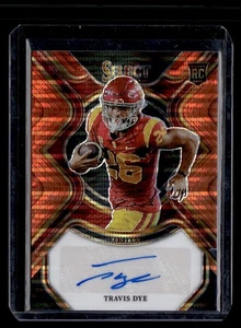 Selecciones del draft Panini Select 2023 #RS-DYE Travis Dye novato automático/30 - Imagen 1 de 2