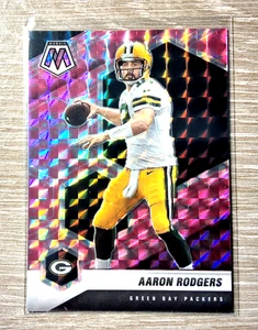 2021 Panini Mosaic #79 Aaron Rodgers Prizm Camo Pink - Picture 1 of 2