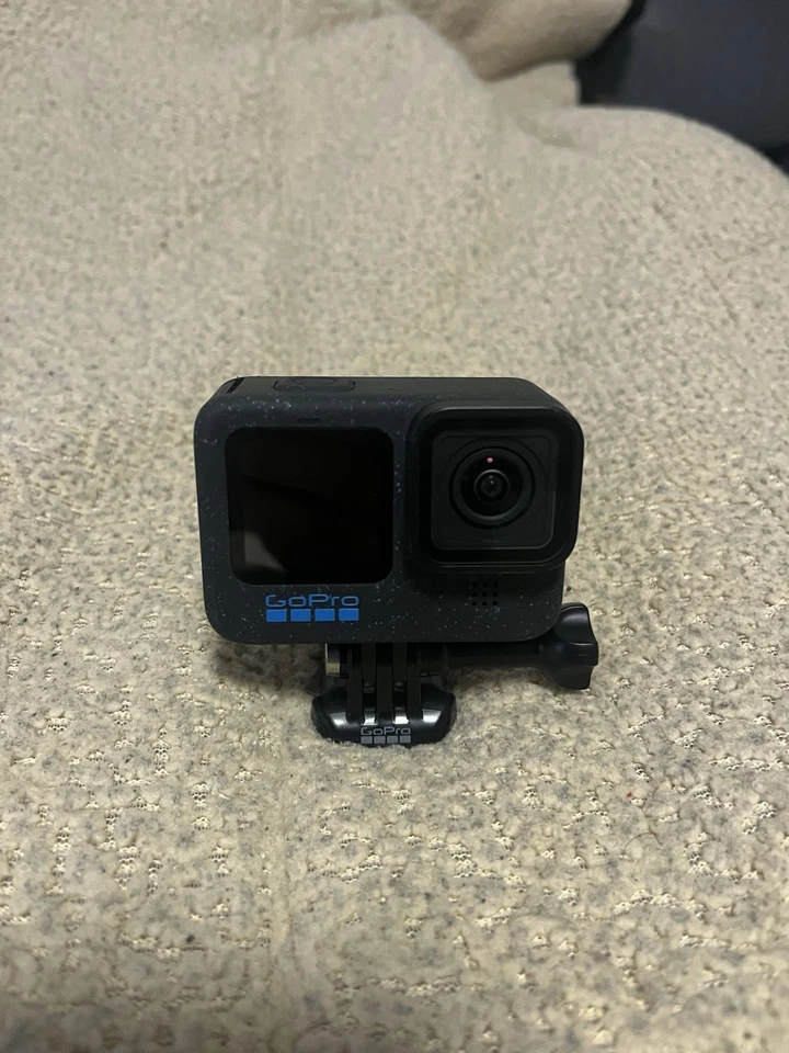 Go Pro Hero 12 - Image 1 of 4