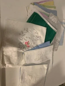 Lot of 22 Vtg Hankies Handkerchiefs various size/color/Designs - LOT42-22 - Picture 1 of 2
