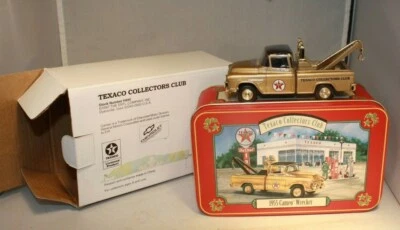 1955 Chevrolet Texaco Tow Truck 1/43 Scale ERTL Mint in Decorative Tin Box - Image 1 of 4