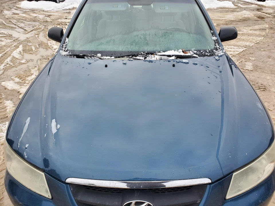 Hood (U1 aurora blue pearl)(paint peel)(rock chips) 2006-2010 Hyundai Sonata - Image 1 of 4