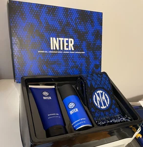 INTER FC SET SHOWER GEL +DEODORANT SPRAY + MINI SCIARPA   PRODOTTO UFFICIALE - Foto 1 di 7