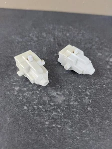 Vintage Hasbro Transformers G1 Autobot Leader Ultra Magnus - Part - Launchers x2 - Picture 1 of 6